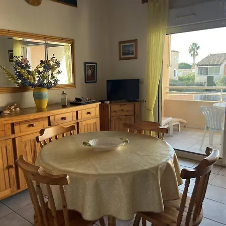 Апартаменты T3 Climatise Avec Parking Et Piscine A 200m De La Au Cap D'agde - Fr-1-749-75 Агд