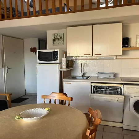 Апартаменты T3 Climatise Avec Parking Et Piscine A 200m De La Au Cap D'agde - Fr-1-749-75 Агд